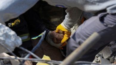 بالفيديو.. إنقاذ طفلة تركية بعد 87 ساعة تحت الأنقاض