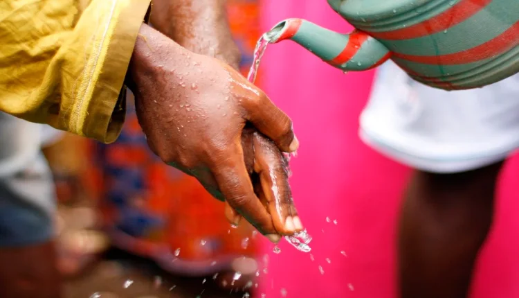 الصومال يحتاج إلى أزيد من 10 ملايين دولار لمكافحة وباء الكوليرا